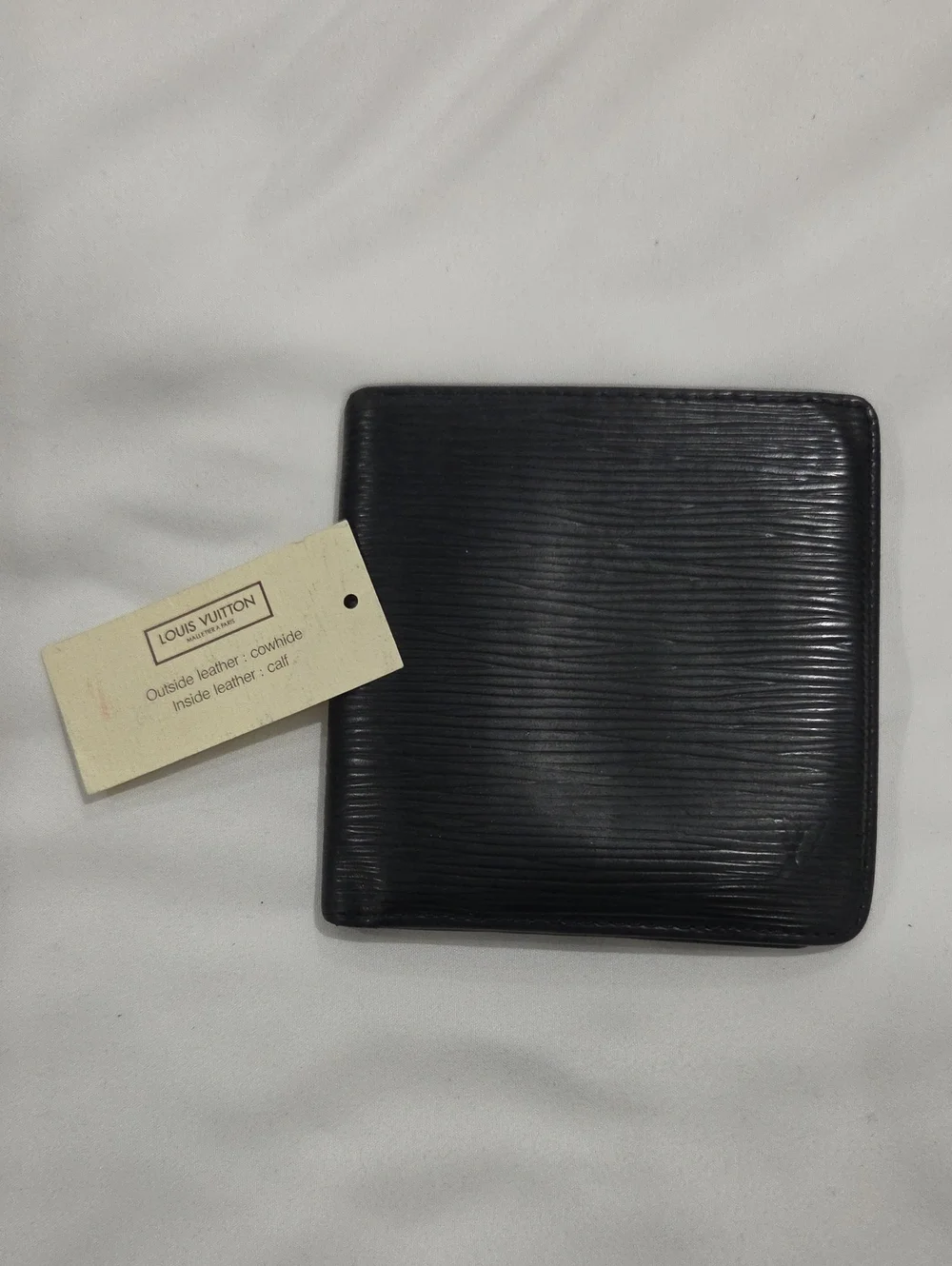Original Louis Vuitton Black Epi Leather Men's Wallet with Textured Finish